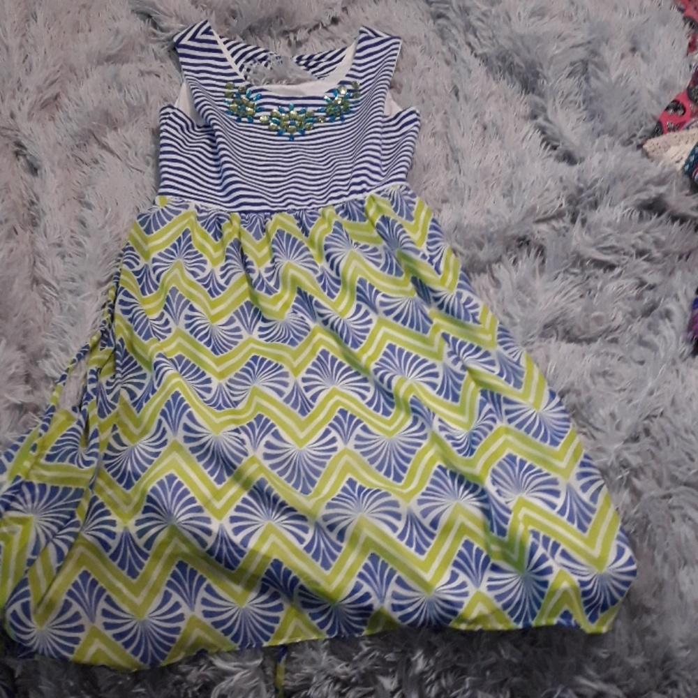 VERY nice dress